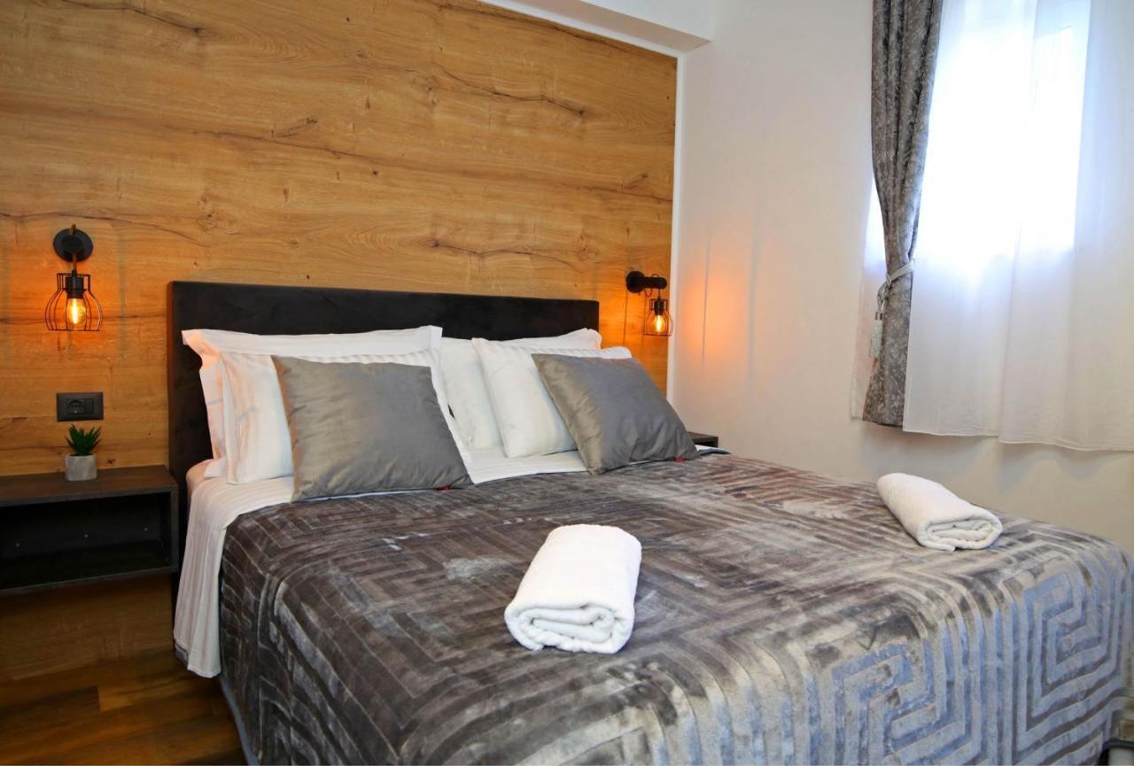 Apartmani Krka Rooms โลโซวาซ ภายนอก รูปภาพ