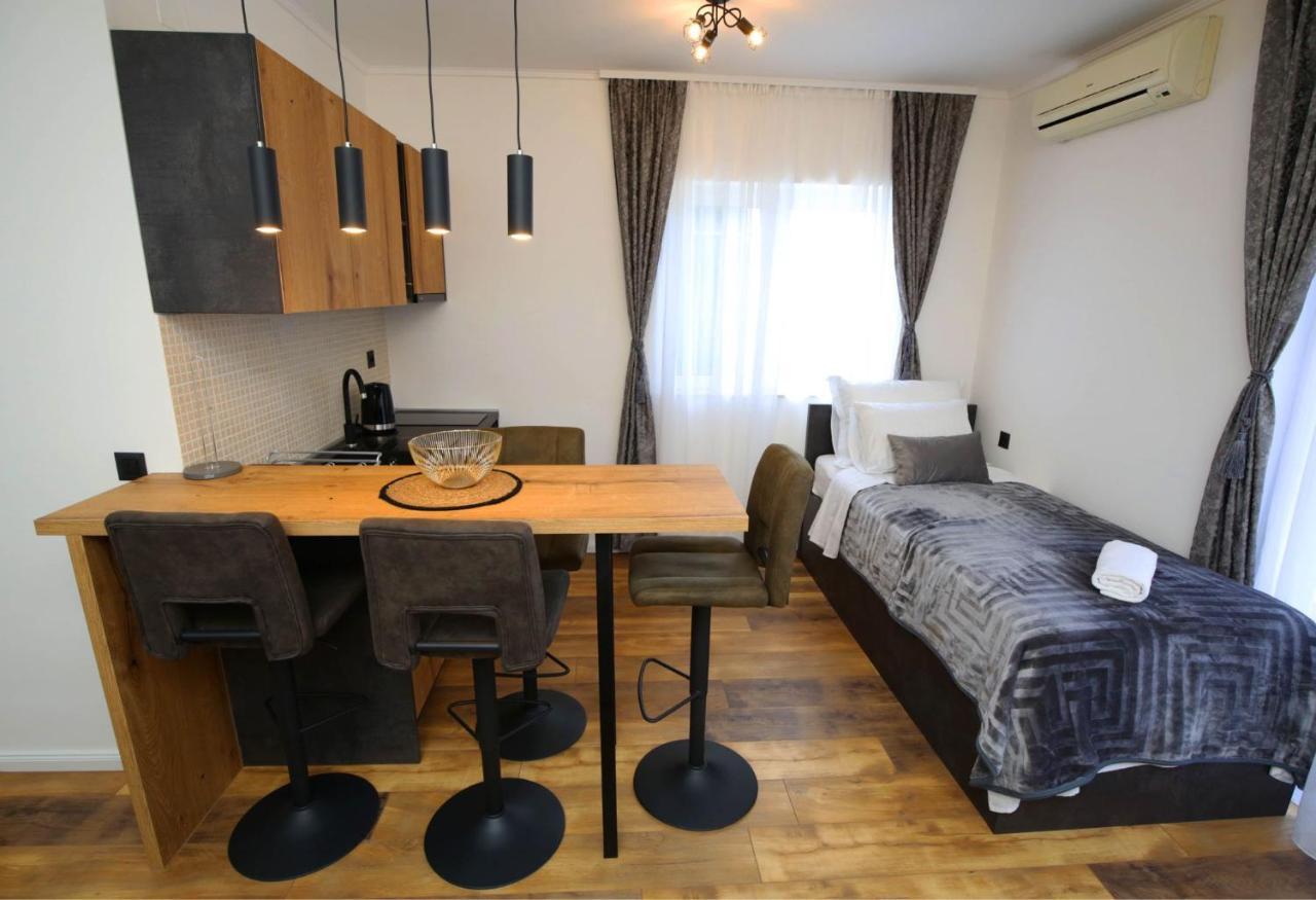 Apartmani Krka Rooms โลโซวาซ ภายนอก รูปภาพ